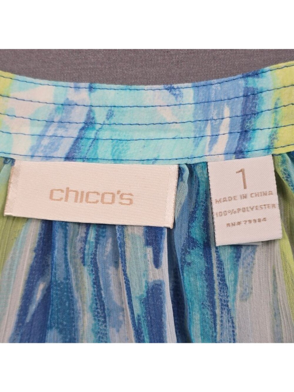 Chicos Size 1 M Womens Sheer Popover Tunic Blouse Blue Green Abstract Print - Picture 2 of 3